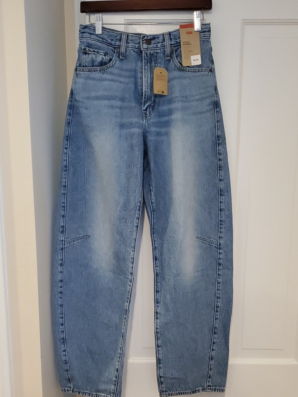 Levi's Barrel Relaxed Fit Jeans NWT